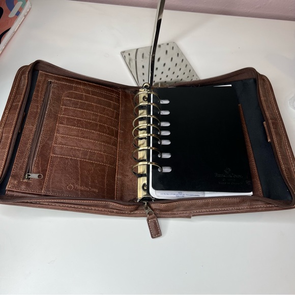 Franklin Covey Other Flanklin Covey Vintage Note Zip Up Leather